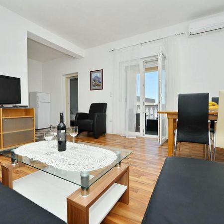 Apartmani L&R Бибине Екстериор снимка