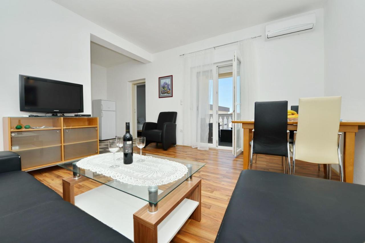Apartmani L&R Бибине Екстериор снимка
