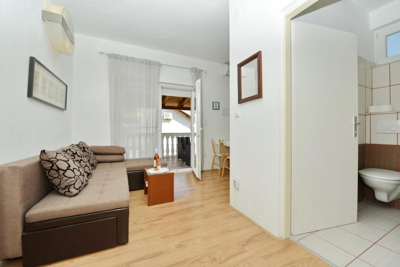 Apartmani L&R Бибине Екстериор снимка