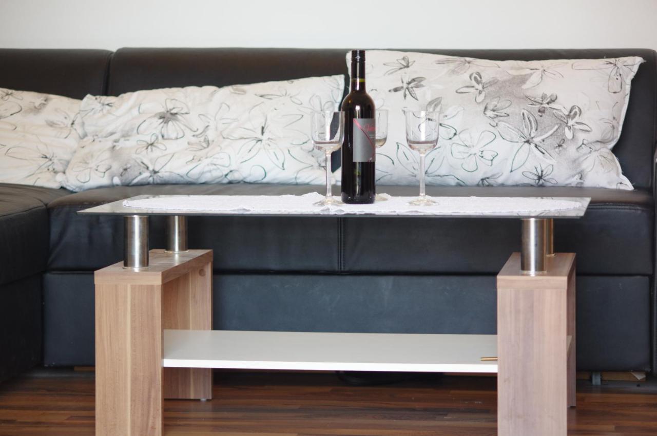 Apartmani L&R Бибине Екстериор снимка