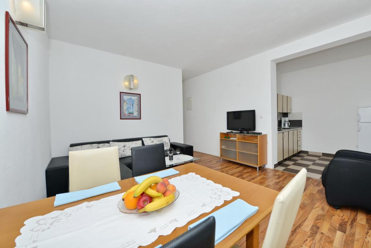 Apartmani L&R Бибине Екстериор снимка
