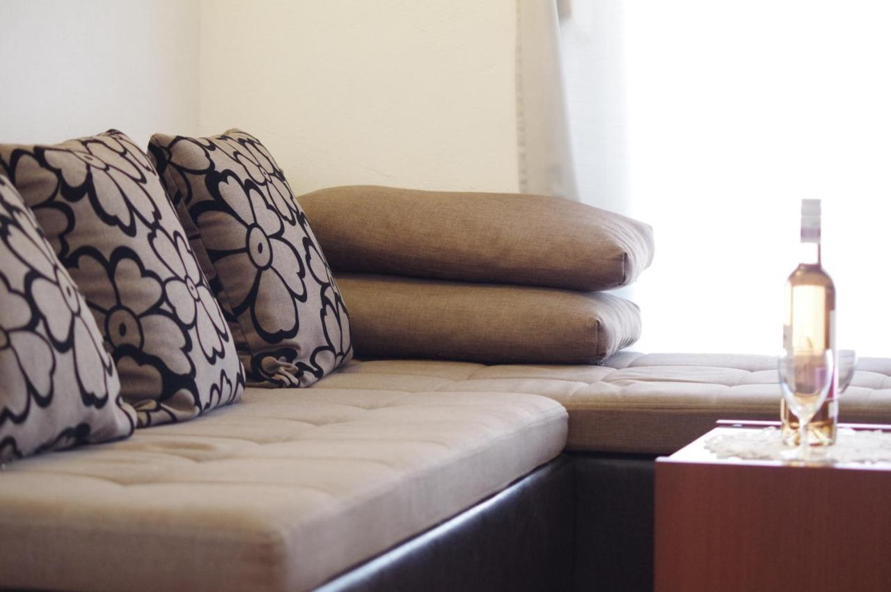 Apartmani L&R Бибине Екстериор снимка